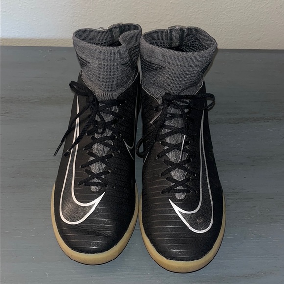 Nike Jr. Mercurial X Proximo ll IC Black/Gray/Pink/Gum High top sz 3.5Y EUC - Picture 1 of 10
